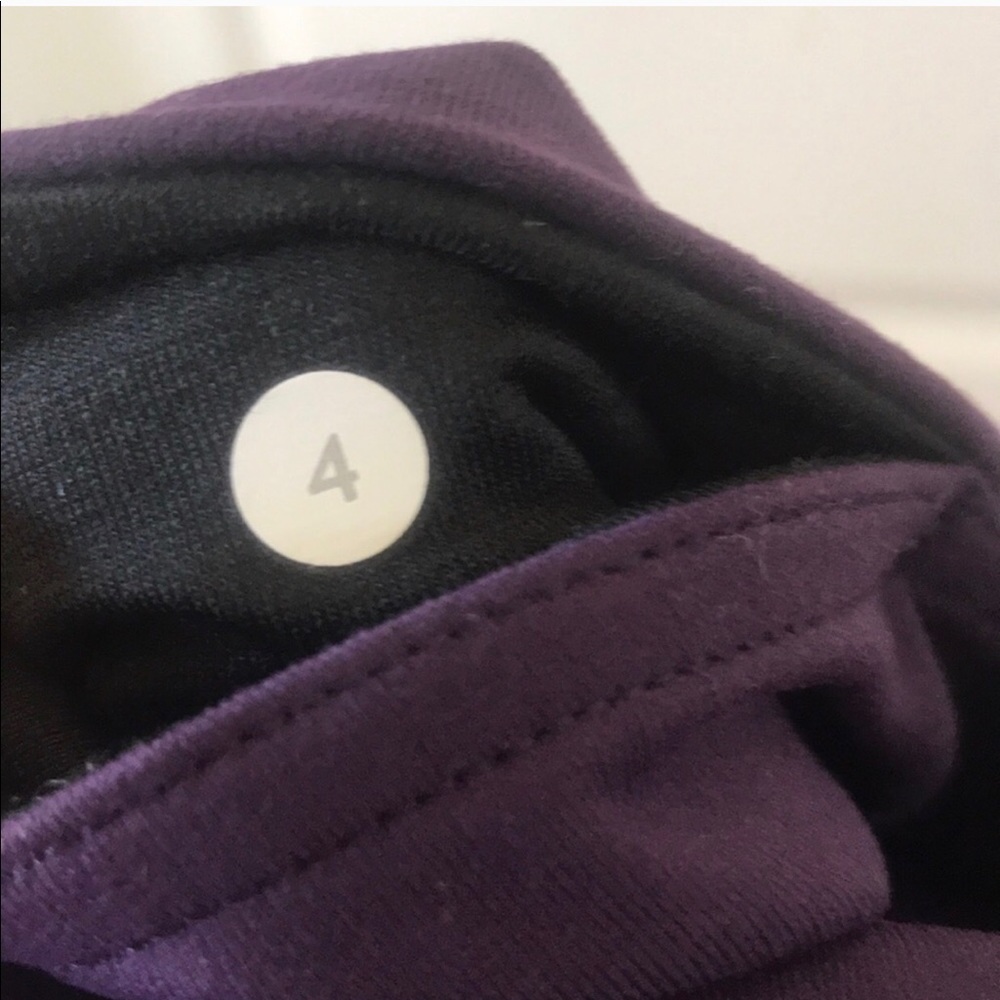 Lululemon cropped wunder unders - Picture 4 of 6